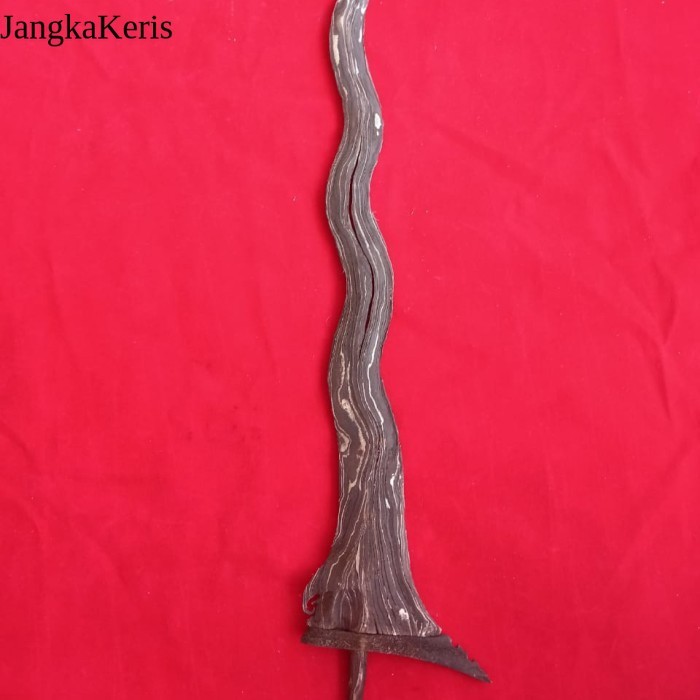 Keris pamengkang Jagad antik