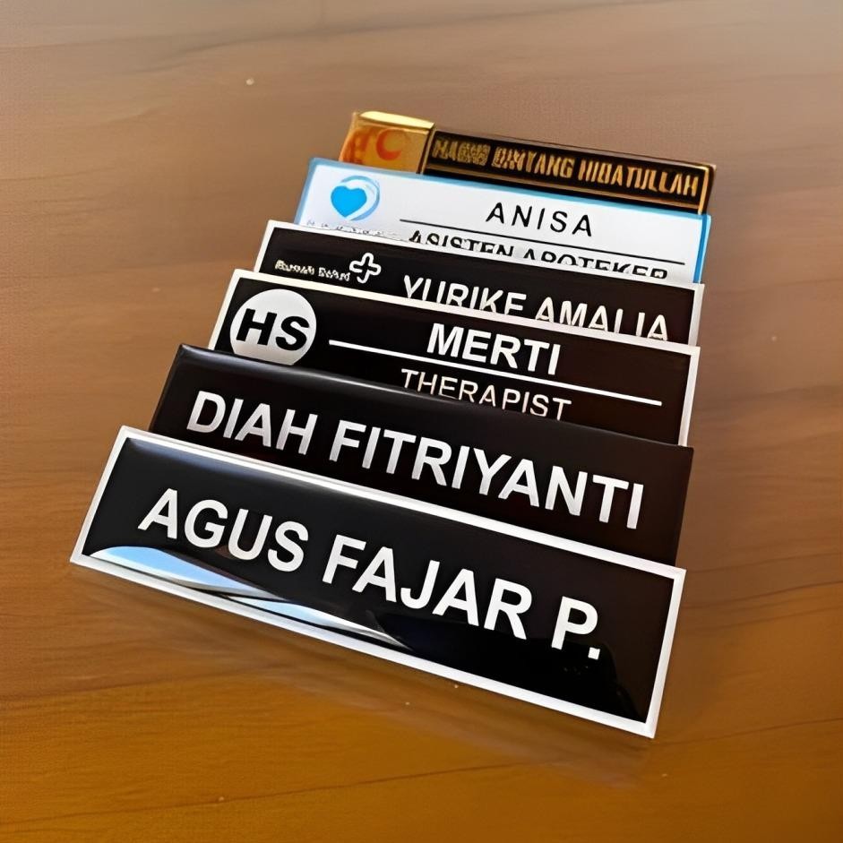 

Name Tag Nama Dada Magnet Peniti Kuningan & Akrilik Resin - Satpam ,Guru, Dokter Perawat Bidan Apoteker Karyawan