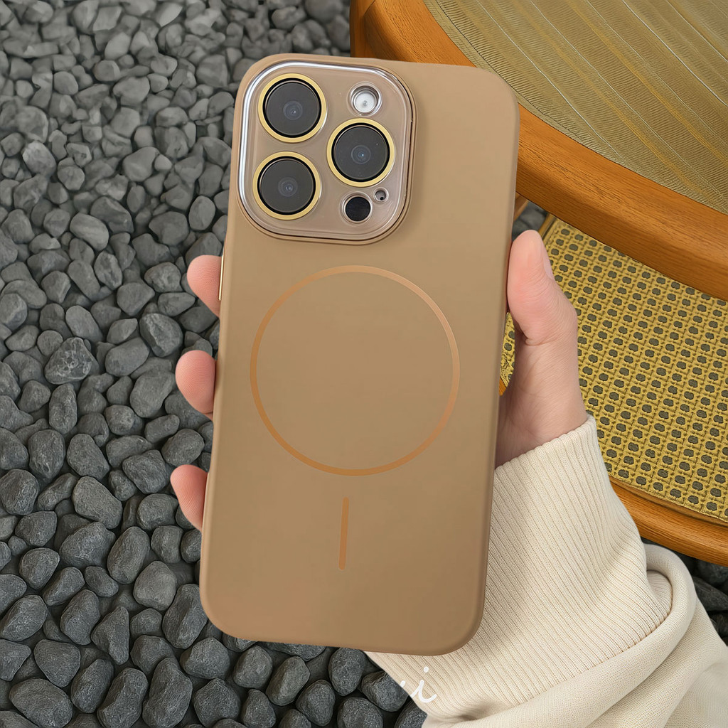 [ Warna Terbaru Seri i16 Titanium Gurun ] Premium Lens Protection Magnetic Silicone Case for iPhone 