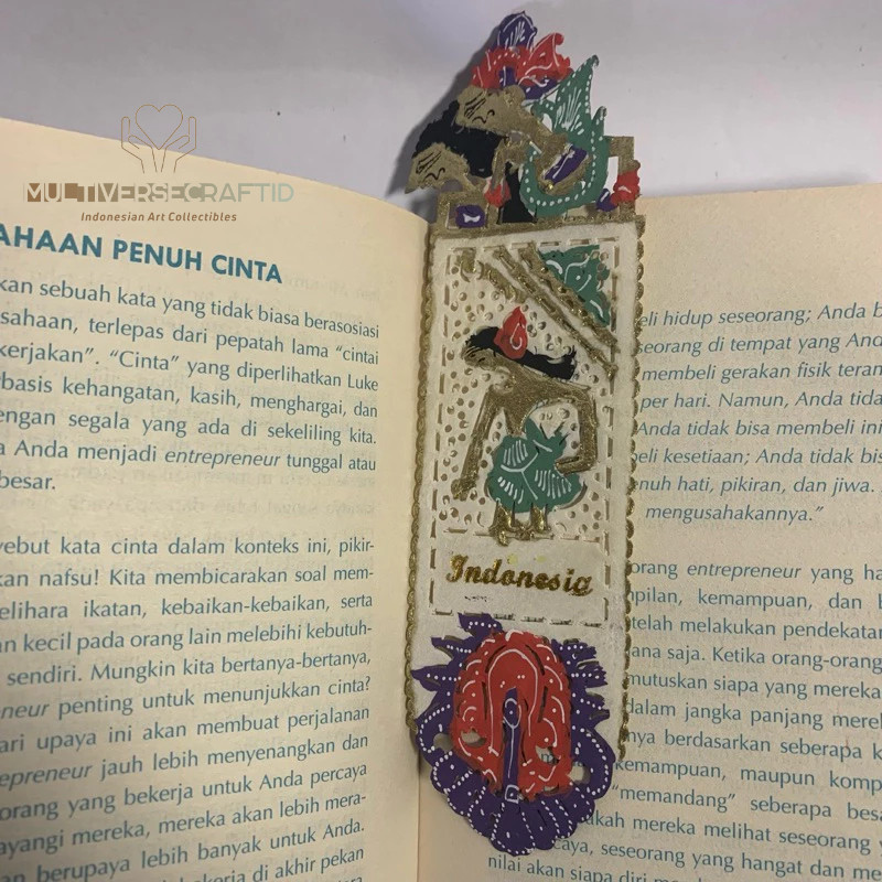 

Pembatas Buku Wayang Kulit Karakter Rama Shinta Souvenir