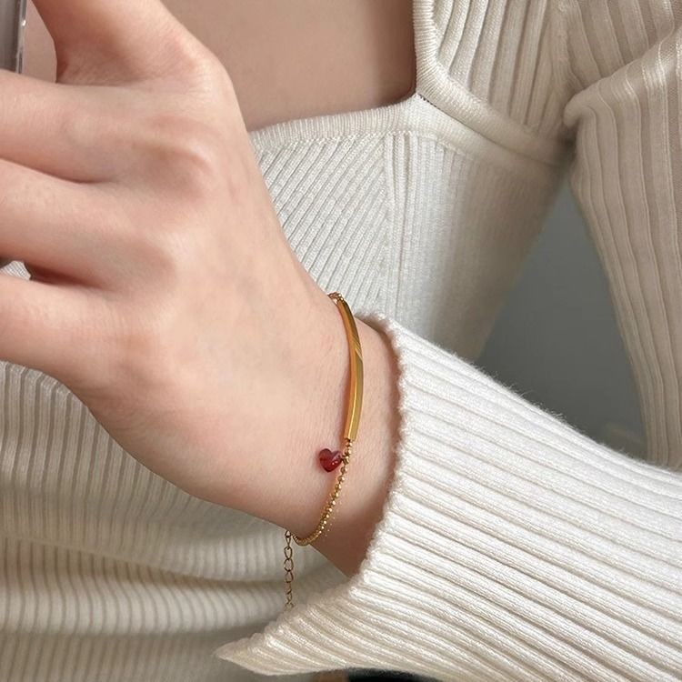 Gelang Titanium Anti Karat Dan Anti Luntur Korea Wanita Batu Permata Hati Merah Sederhana Untuk