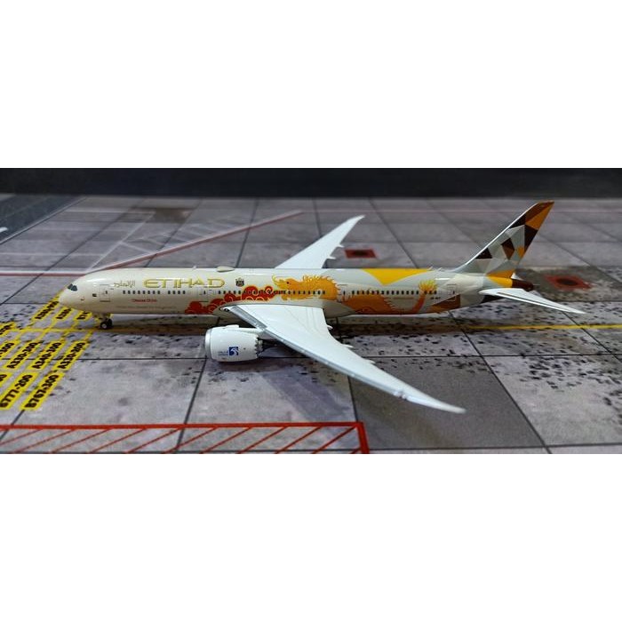 KL58 Etihad Airways B787-9 Choose China A7-BLF By Phoenix 1:400 Scale
