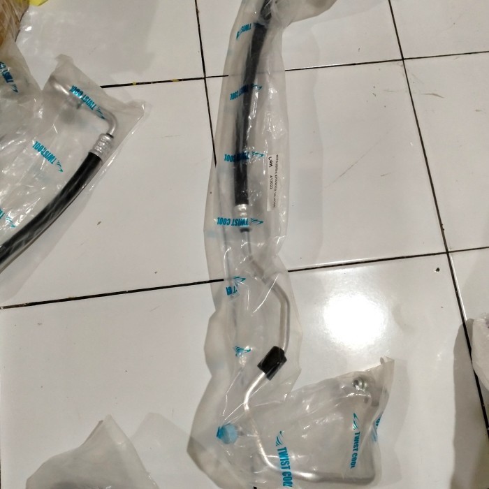 selang panas hose discharge ac mobil mitsubishi xpander
