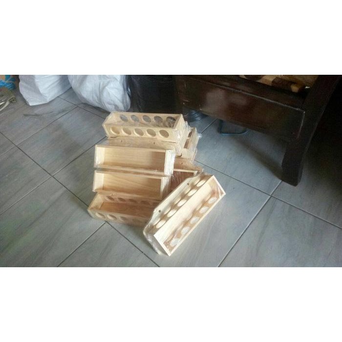 

Tempat Telur / Rak Telur susun 2 bahan kayu pinus