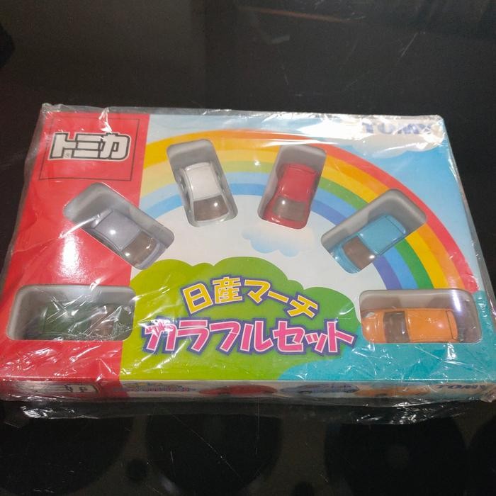FG99 tomica giftset nissan march rainbow
