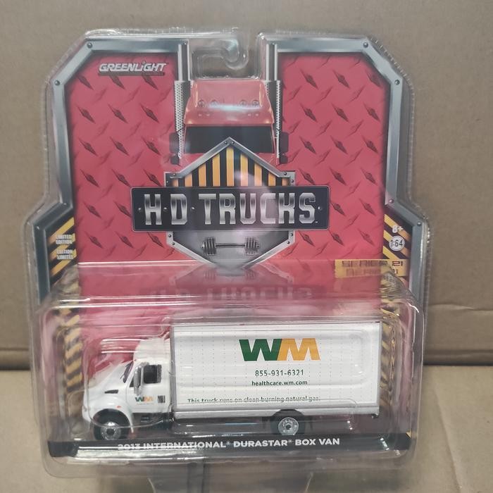 DIECAST GREENLIGHT HD TRUCKS - 2013 INTERNATIONAL DURASTAR BOX VAN