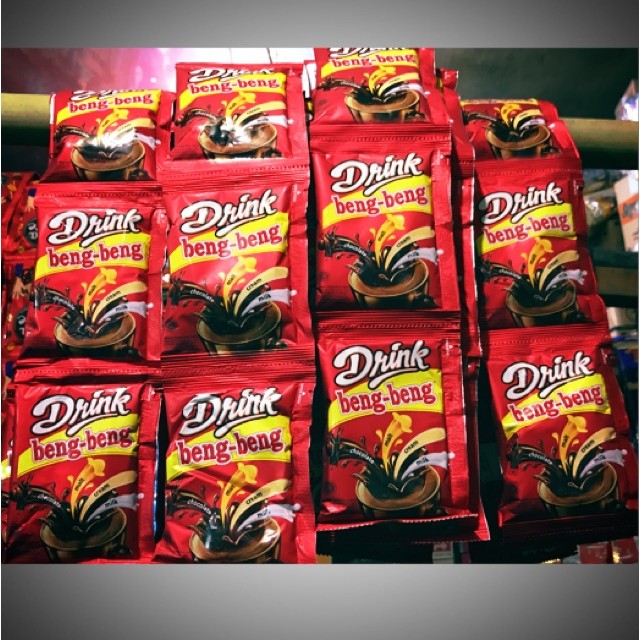 

Bengbeng Drink 1 Renceng 10 Sachet Pcs - Beng-beng Beng Drink Dus Grosir Murah Coklat Minuman Saset