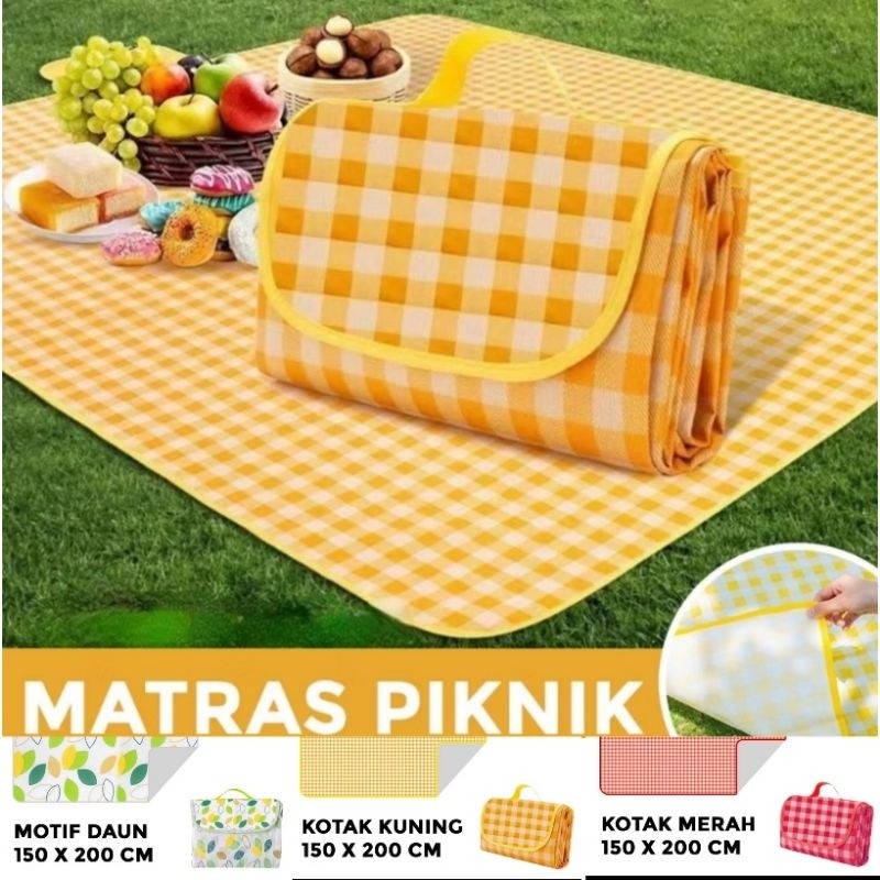 Matras Piknik Waterproof / Tikar Alas Duduk Lipat Portable Tikar Piknik Outdoor
