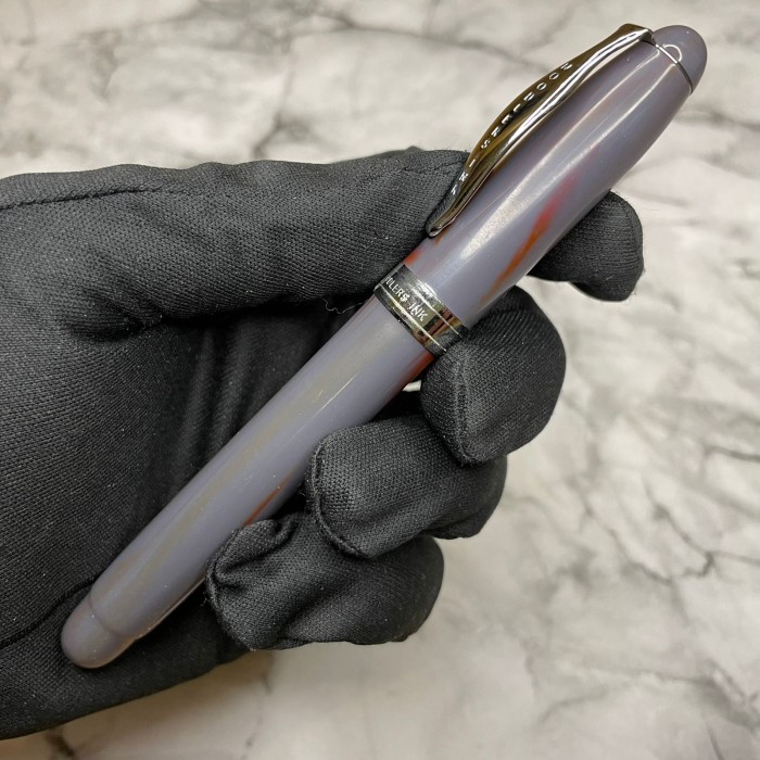 Mall - aikshop20_store [Peralatan Menggambar] NOODLERS Ahab Flex Fountain Pen - GrayFox