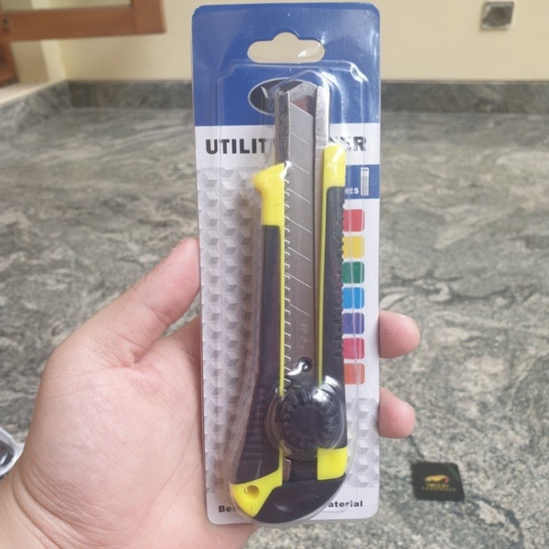 

PROMO ONGKIR [24 pcs] VICO Cutter Besar Knife Blade Pisau rj