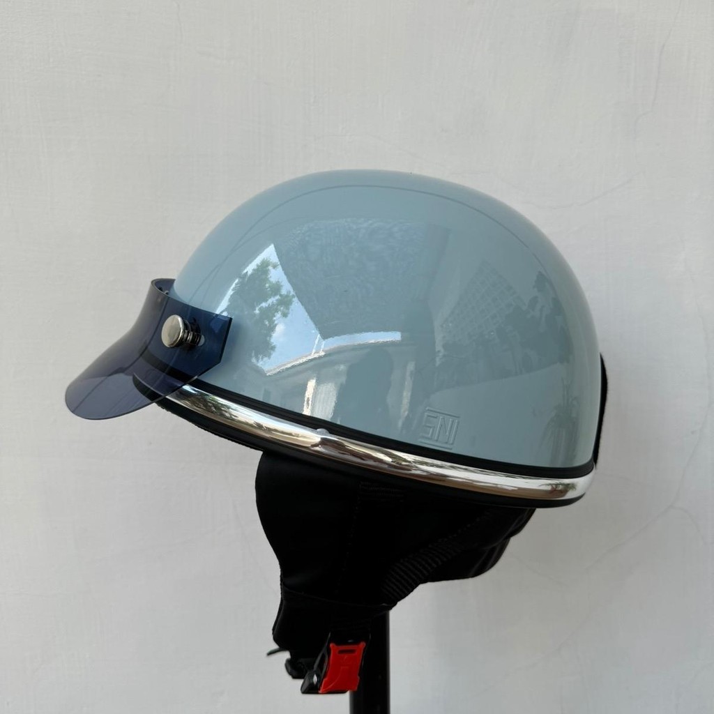 Helm Chips retro classic SNI