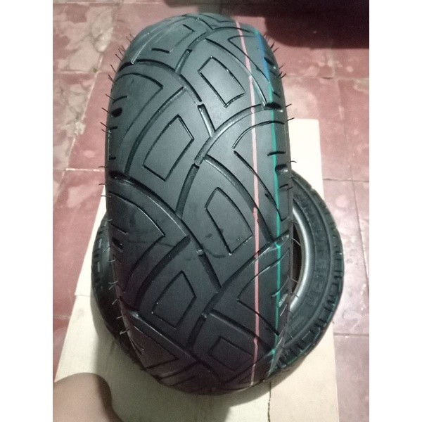 BAN MATIC VESPA MEREKE PIRELLI UNICO RING 11 UKURAN 110/70