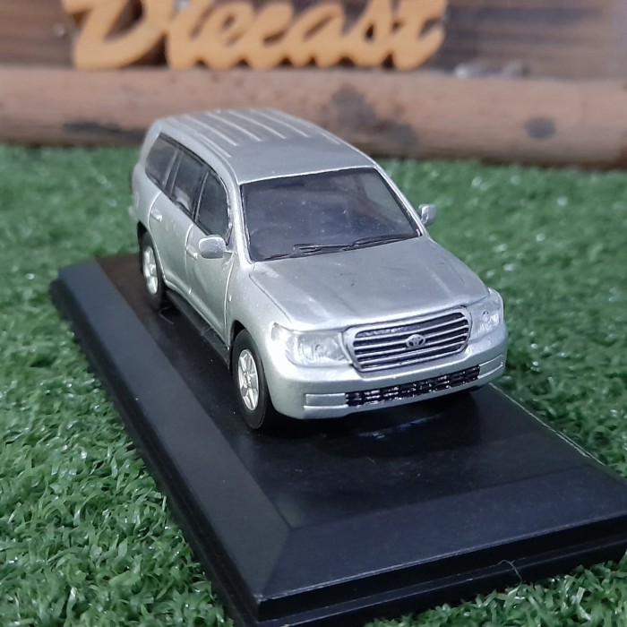 Diecast Toyota Land Cruiser 200 Kyosho mainan anak skala 64
