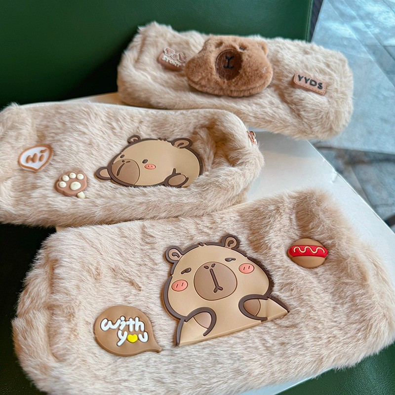 

Bellini - Kotak pensil / tempat alat tulis motif capybara