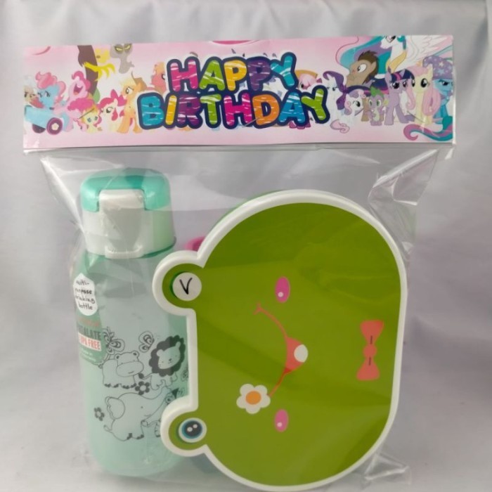 

RB001 PAKET SOUVENIR ULANG TAHUN BINGKISAN ANAK KOTAK MAKAN