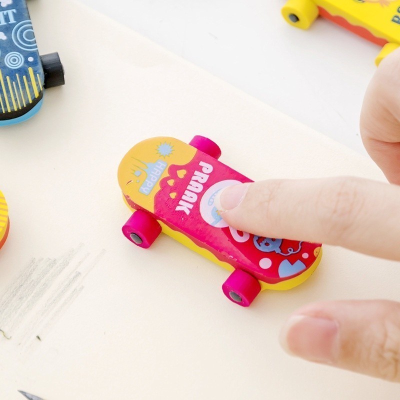 

Penghapus Pensil Sekolah Karakter Skateboard 907