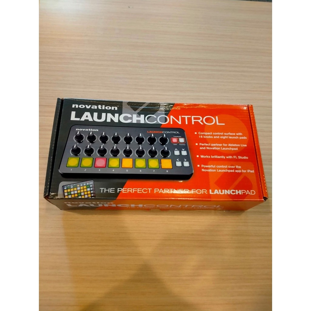 Novation Launch Control , LaunchPad