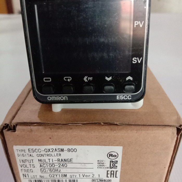 OMRON TEMPERATUR DIGITAL E5CC-QX2ASM-800