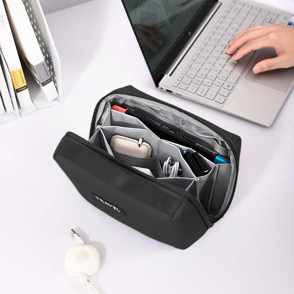 

ZEST Tas Travel Organizer Gadget Storage Bag Waterproof - RH2418