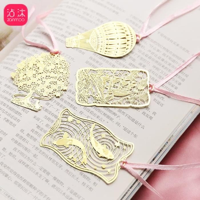 

Aksesoris Promo Moerah~ Pembatas Buku Bookmark Motif Unik 8th Edition