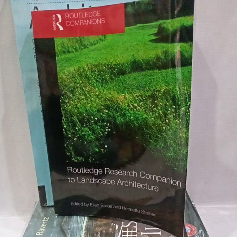 

buku Routledge research companion to landscape architecture