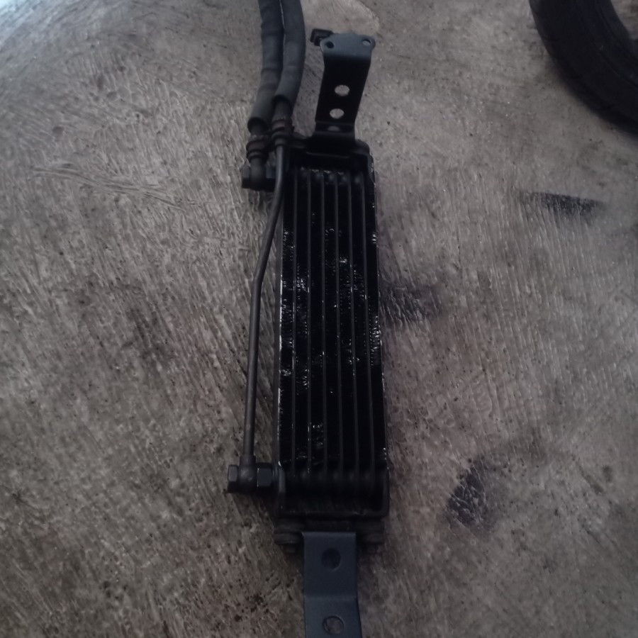 oil oli cooler pendingin oli l300 diesel original