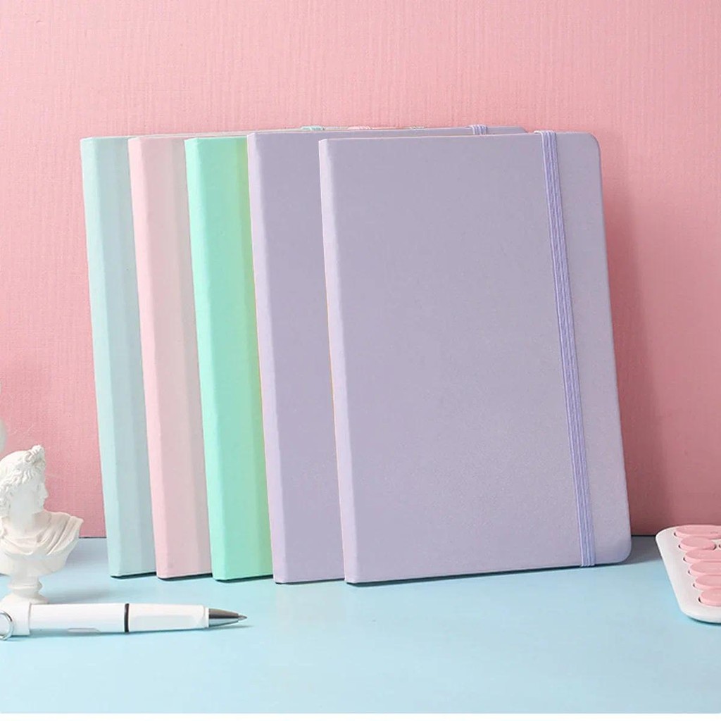 

1Pcs A5 Notebook Ruled Notebook Journal for Writing Women and Men, Hardcover Leather Journal Notebook for School Office Work