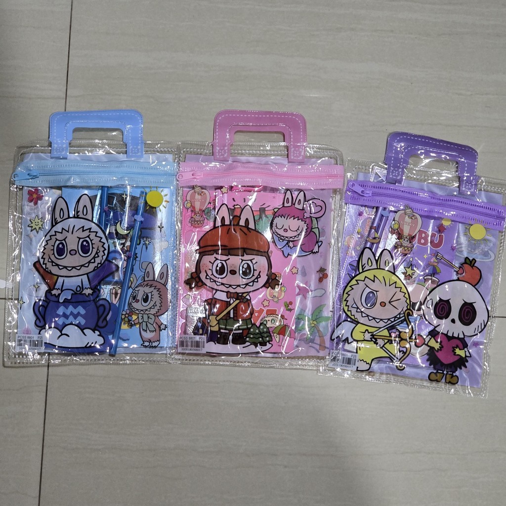 

Alat Tulis Set 6 in 1 Karakter Labubu Sanrio Murah Lucu Pouch Set Stationery Hadiah Anak - OS0351