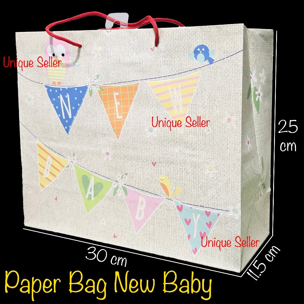 

Paper Bag Goodie Hand Bag Tas Kertas Kado Souvenir Hadiah Acara Ulang Tahun Ultah New Baby Glitter 30x11.5x25 cm / Tas Hadiah Kado Souvenir Acara Ulang Tahun Ultah Happy Birthday New Baby Glitter 30x11.5x25 / Tas Kertas Tali Paper Bag Tali Glitter