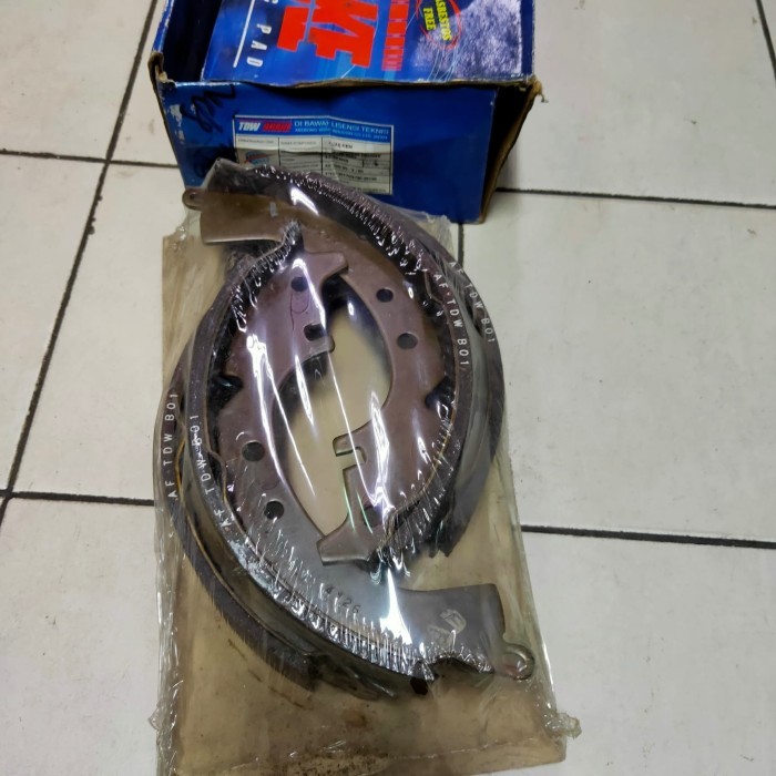 COD New Part kampas rem blk set TDw kijang kapsul 7k EFi