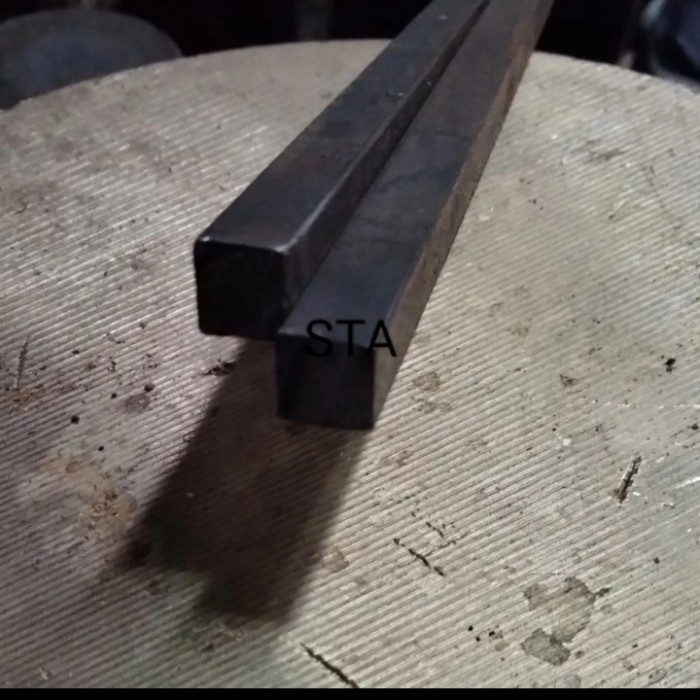 as besi kotak 30mm x 30mm x 600mm