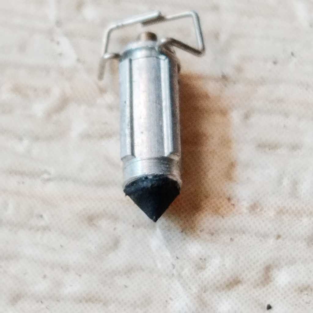 NEEDLE VALVE JARUM PELAMPUNG VENTILATOR KARBU SUZUKI SMASH/COD