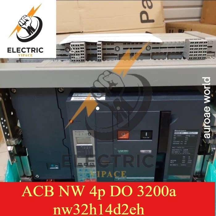 ACB NW 4p DO 3200a nw32h14d2eh komplit Air Circuit Breaker (ACB) 4 pole 3200 Ampere Draw Out (DO)