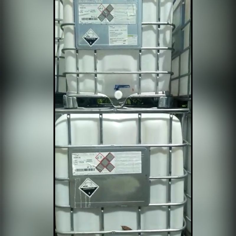 IBC TANK 1000 LITER BEKAS / KEMPU BEKAS
