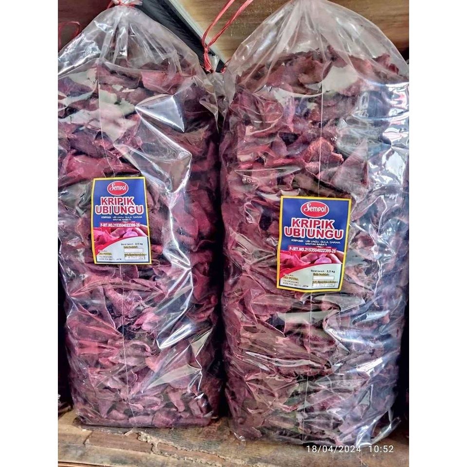 

READY kripik ubi ungu keripik ubi unggu kripik ubi keripik ubi ungu berat 100 gram