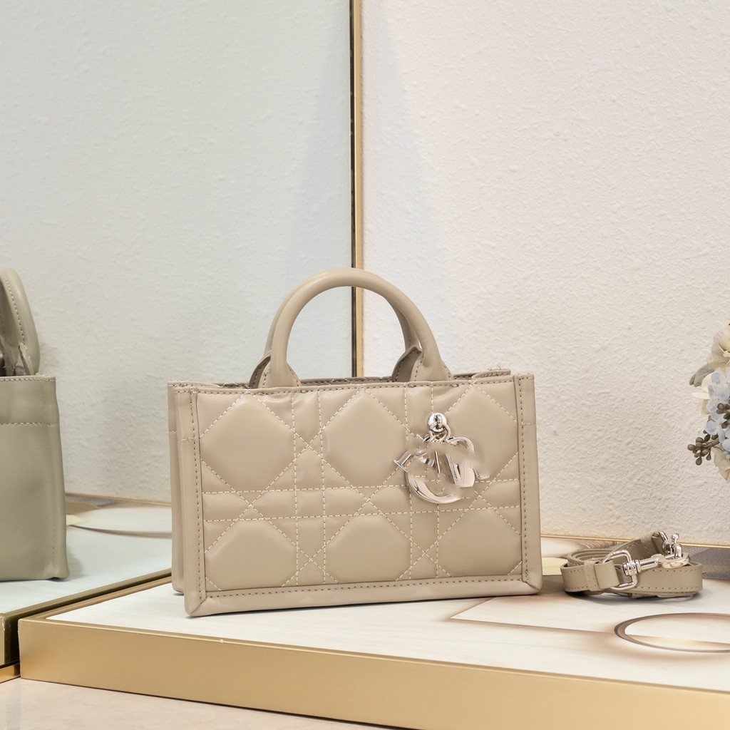 Imported Cowhide Rattan Plaid Handbag Mini Book Tote Handbag