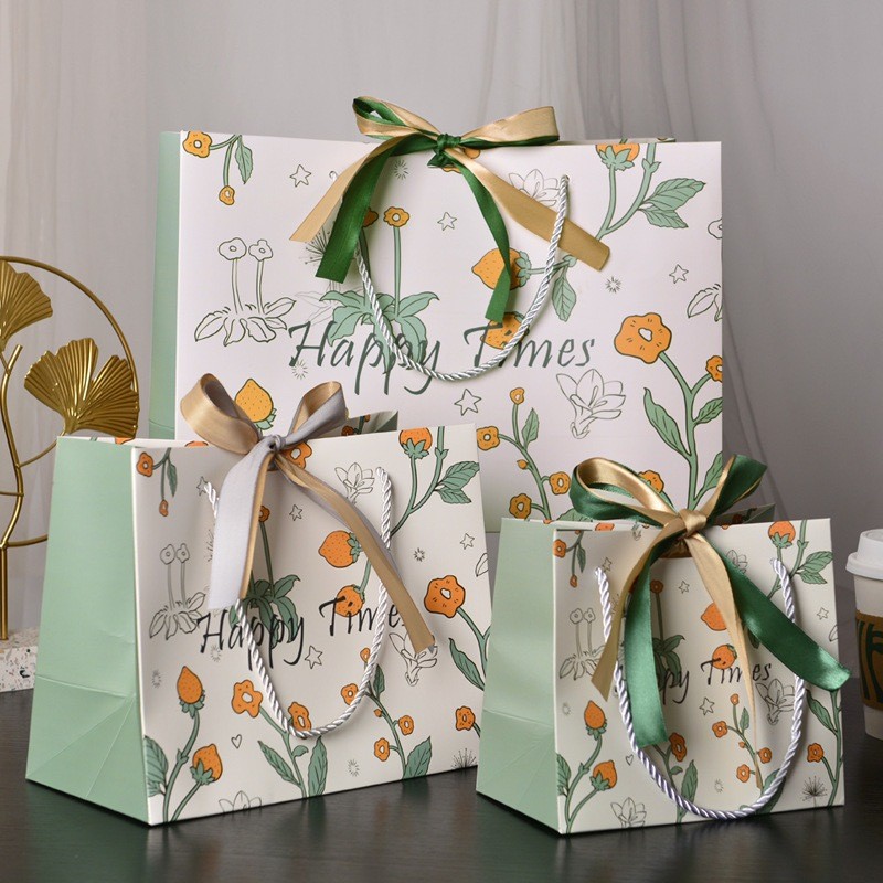 

Paper Bag Pita Green Grass Happy Times Dengan Pita/Ribbontas belanja termurah