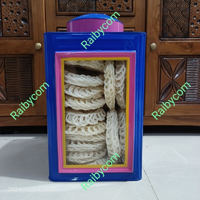 

Kerupuk Putih Matang isi 25pcs + Kaleng Toples Kaca Krupuk Jadul Besar Biru list Pink