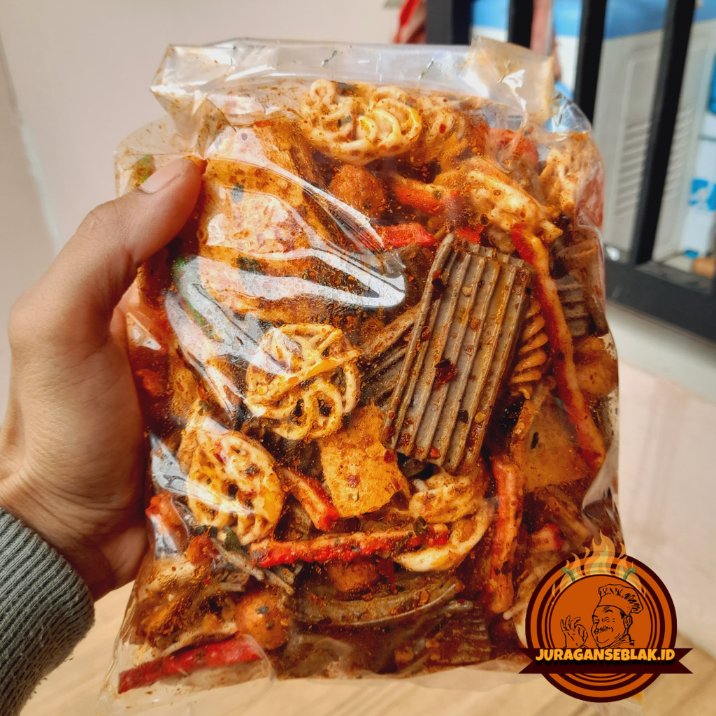 

KRUPUK SEBLAK CAMPUR/MiX JENGKOL/PEDO/BETON/BASRENG/KRIPIKKACA BUMBU CIKRUH PEDAS DAUN JERUK 500grm