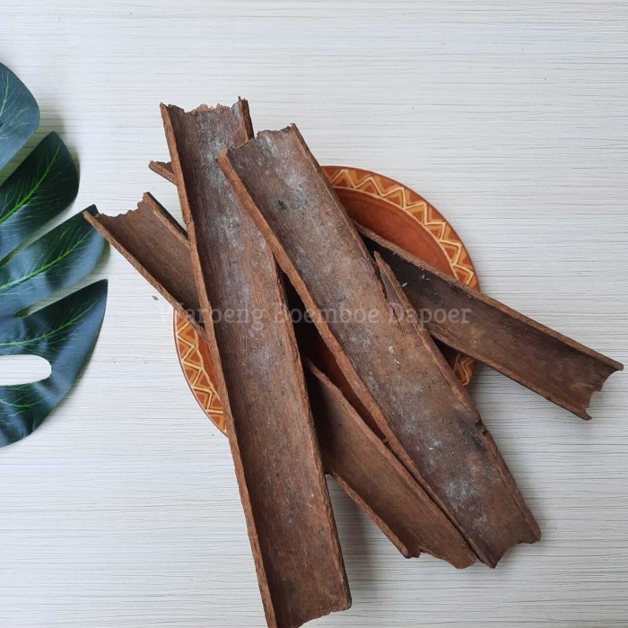 

KT Jual Bumbu Dapur Masoyi / Mesoi / Aokori / Rempah Berkualitas / 500Gr