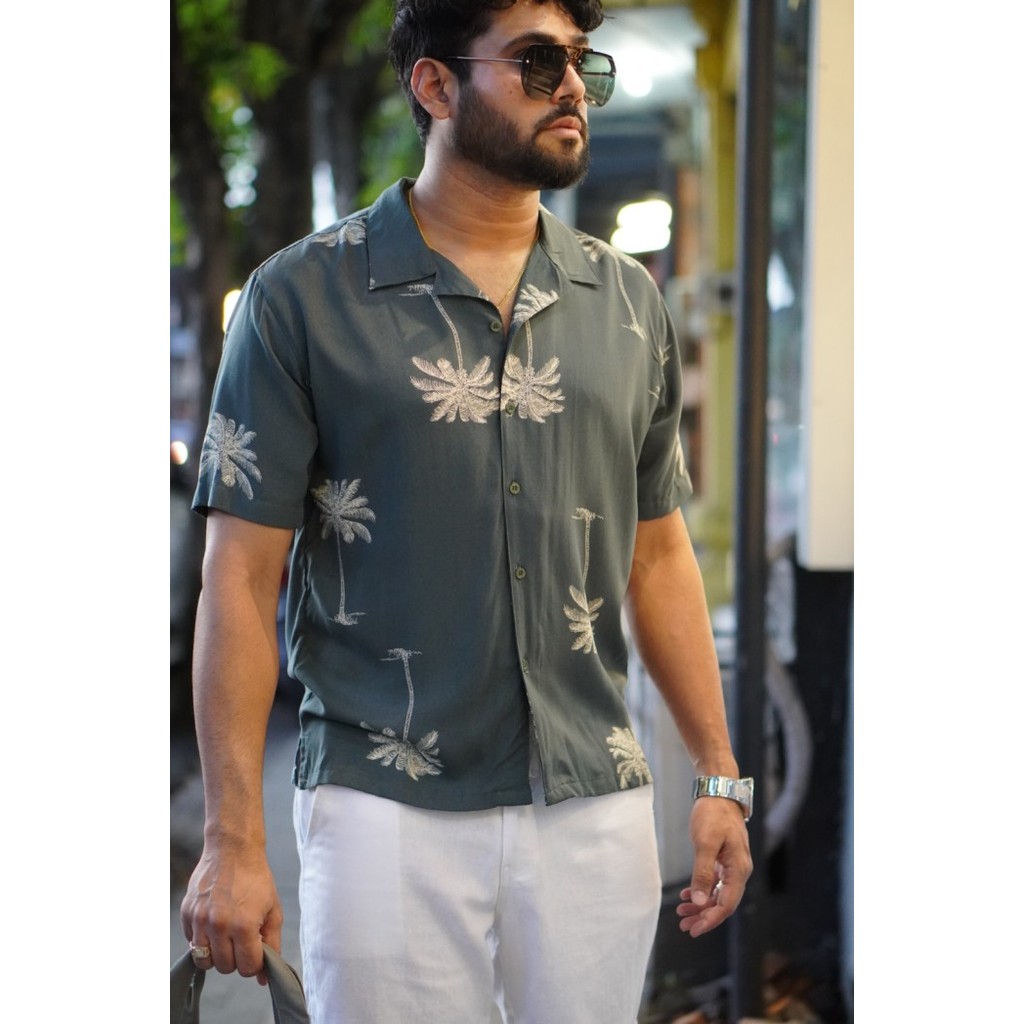 Kemeja Pantai Pria Rayon New Coconut motif kelapa Printing Beachwell bali
