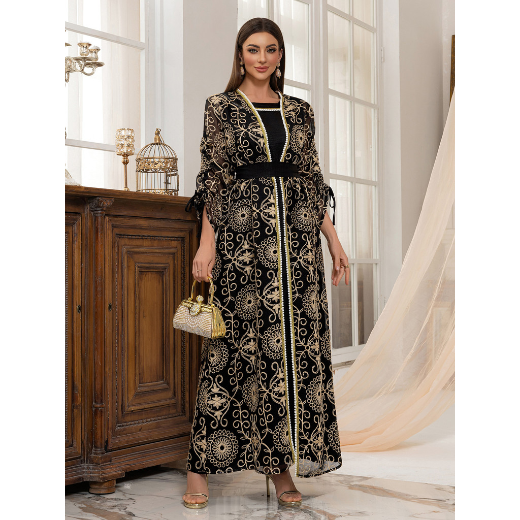 Black Two Piece Embroidered Muslim Abaya Set Exquisite Pattern Detailing Belt Ideal for Sau Qatar Fo