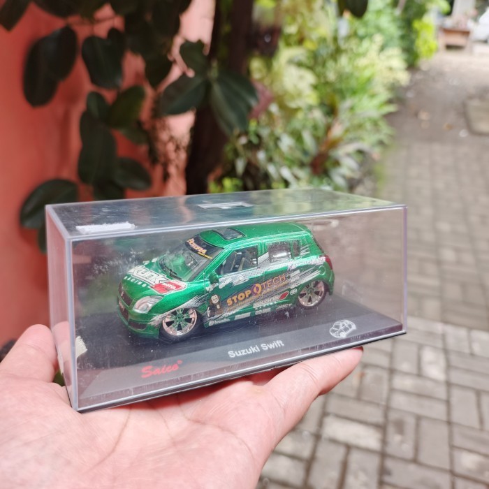 Suzuki Swift Skunk 2 Tuners Custom Machine Saico 1/43 Loose Miniatur Mainan Diecast
