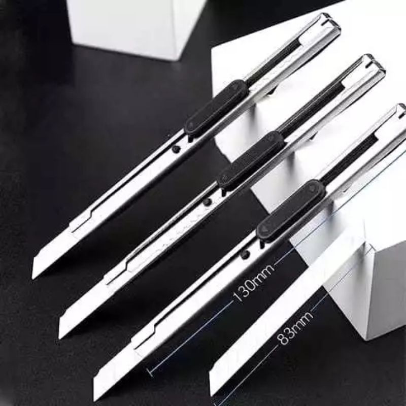 

PISAU CUTTER 13CM BEIS STAINLESS TAJAM MURAH SERBAGUNA PISAU UKIR SEKOLAH KANTOR