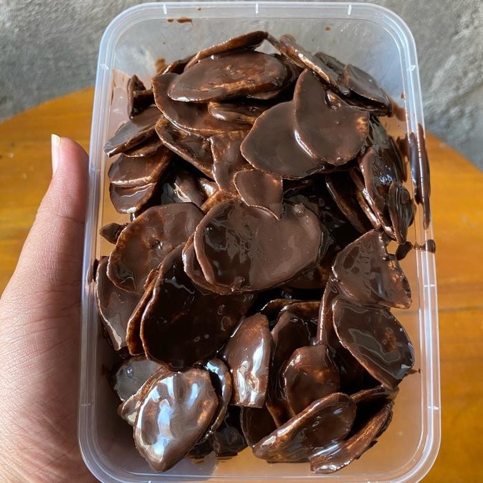 

B ss Keripik Pisang Coklat Lumer/Kripik Pisang Lumer Box 500ml 100gr - Coklat