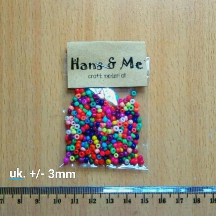 Mote Pasir Warna Warni