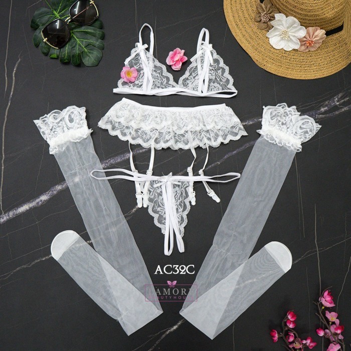 Stocking Fashion + Bra Set Cd G String +Garter Belt Putih Ac32C