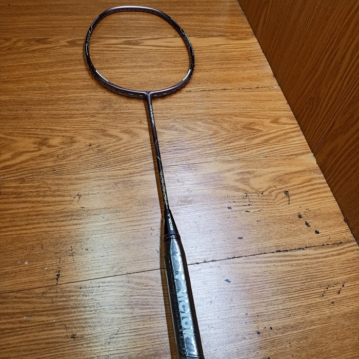 Raket Victor THRUSTER HAWK F (100% ORIGINAL)