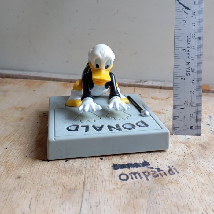 MAINAN figure Disney Donald duck McDonald's