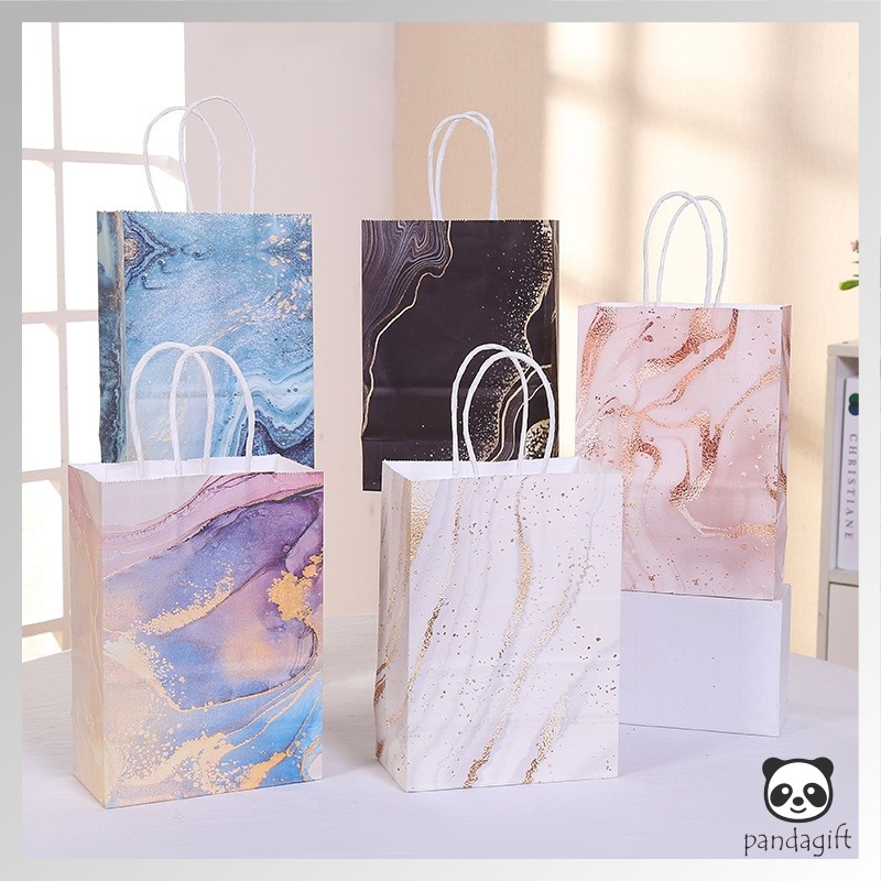 

Paper Bag Gift Cute / Paperbag Hadiah Abstract Abstrak (15 x 8 x 21Cm) - GG0590